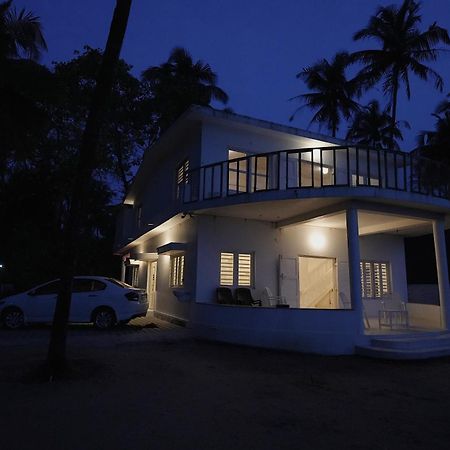 Beach At The White House Udupi Esterno foto