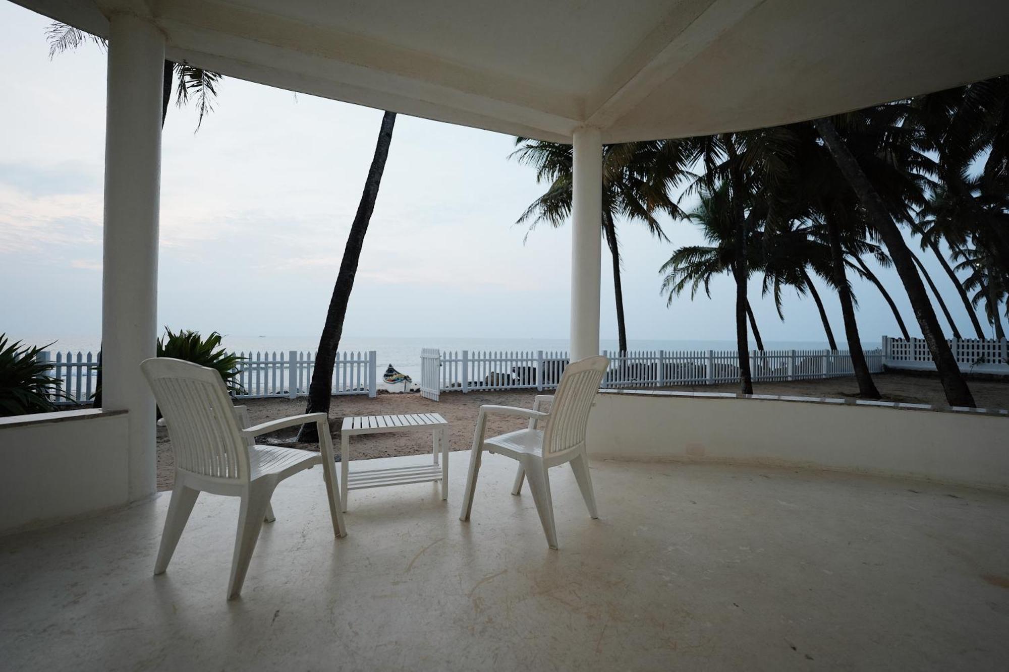Beach At The White House Udupi Esterno foto